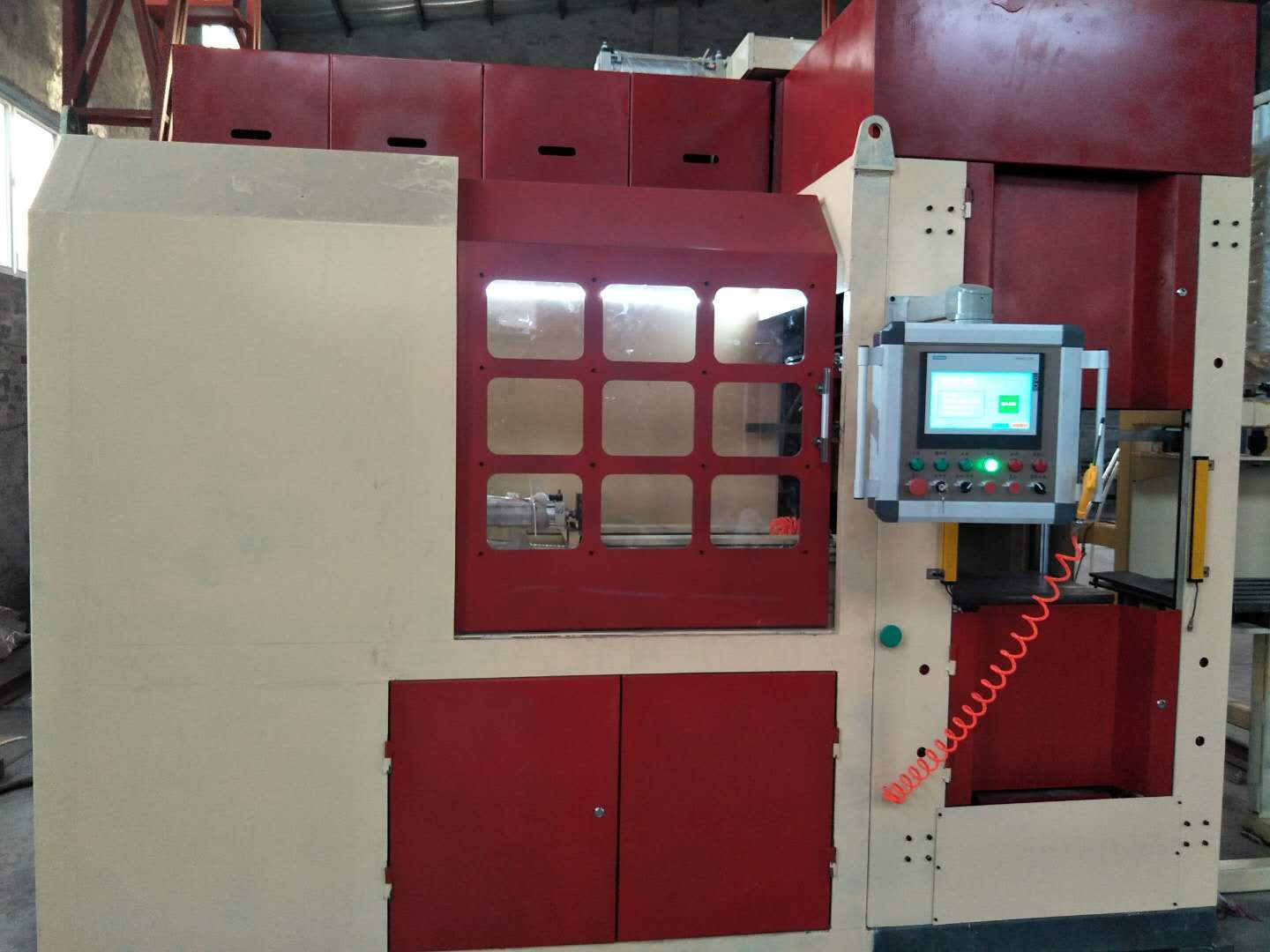 造型機的優點以及存在的問題總結